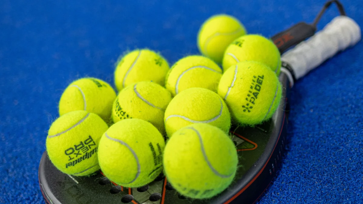 ¿Cómo elegir una pelota de pádel? Guía para elegir el modelo adecuado