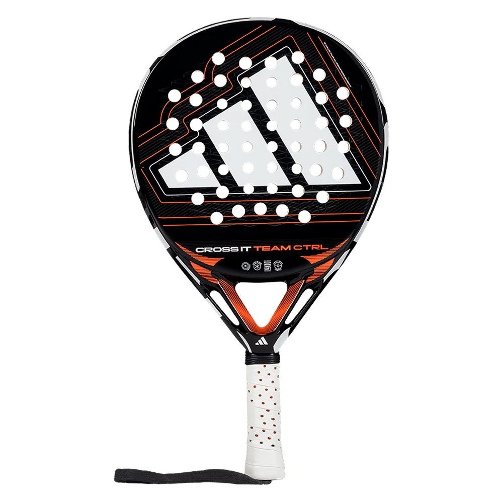 Adidas Cross It Team Ctrl 2026 diseñada para un control suave - imagen 1