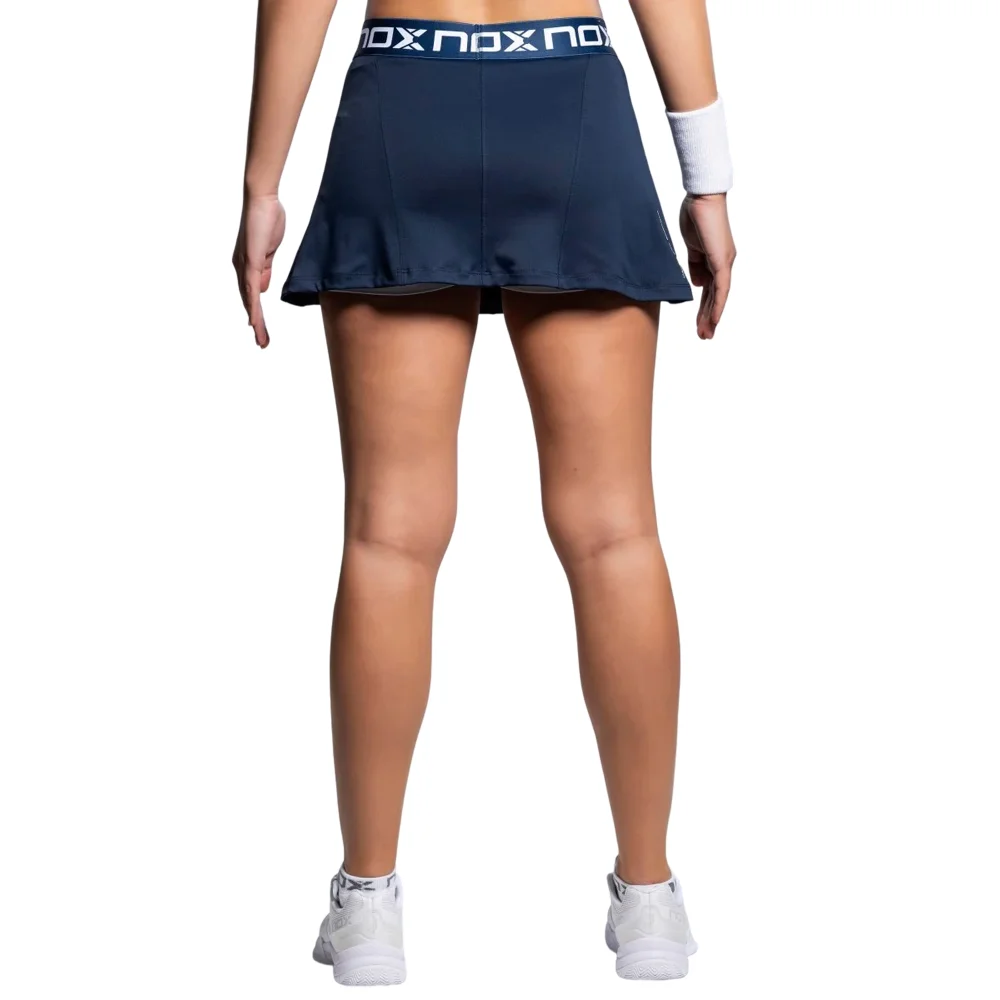 Falda de pádel Nox Team azul marino para mujer — Prenda profesional de alto rendimiento y alta densidad - imagen 5