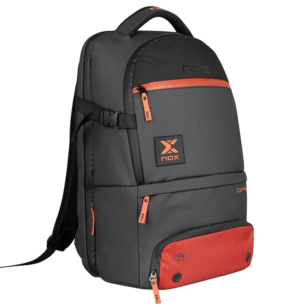 Nox Mochila Luxury Open Series Negro Rojo — mochila premium de pádel con compartimento para zapatillas - imagen 2