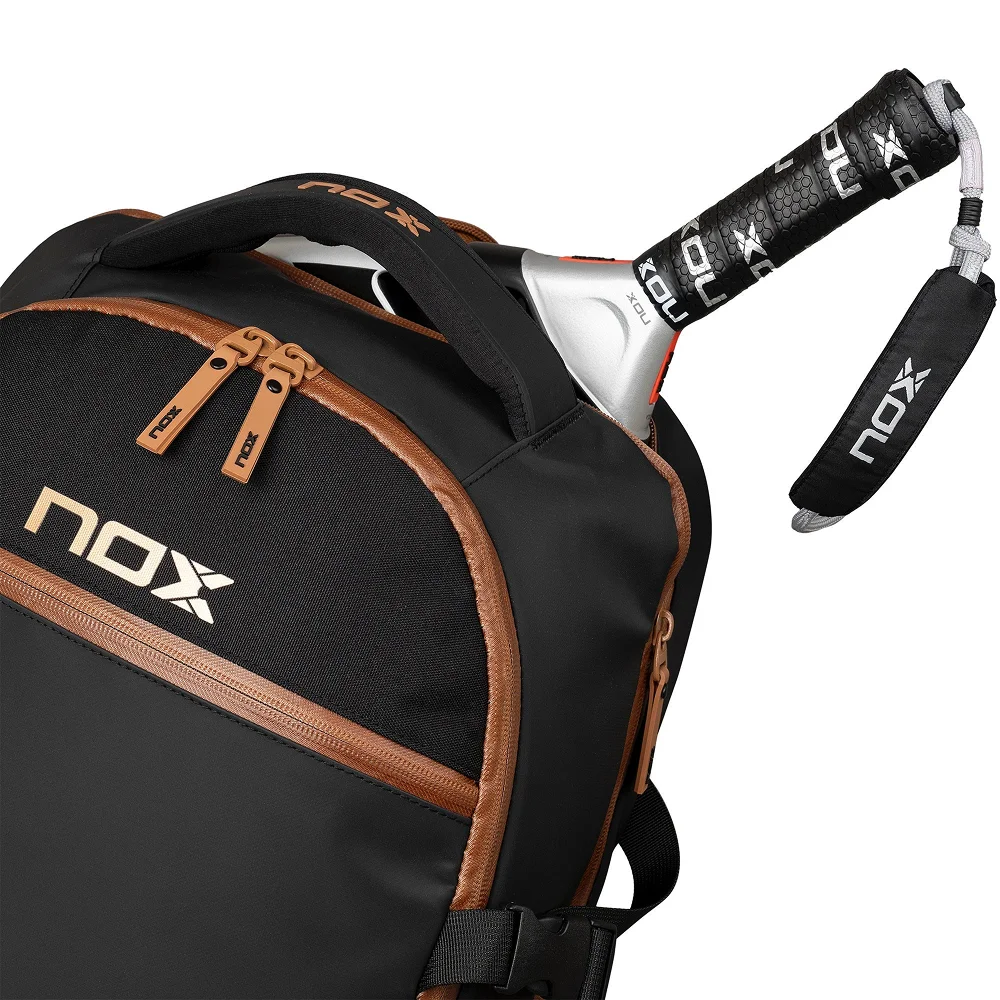 Nox Mochila Luxury Open Series Negro Marrón — mochila premium de Agustín Tapia con organización eficiente - imagen 5