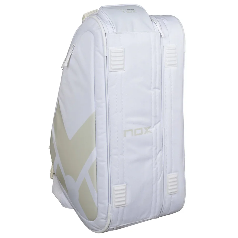 Nox paletero AT10 Team Blanco – elegante bolsa de pádel blanca firmada por Agustín Tapia - imagen 5