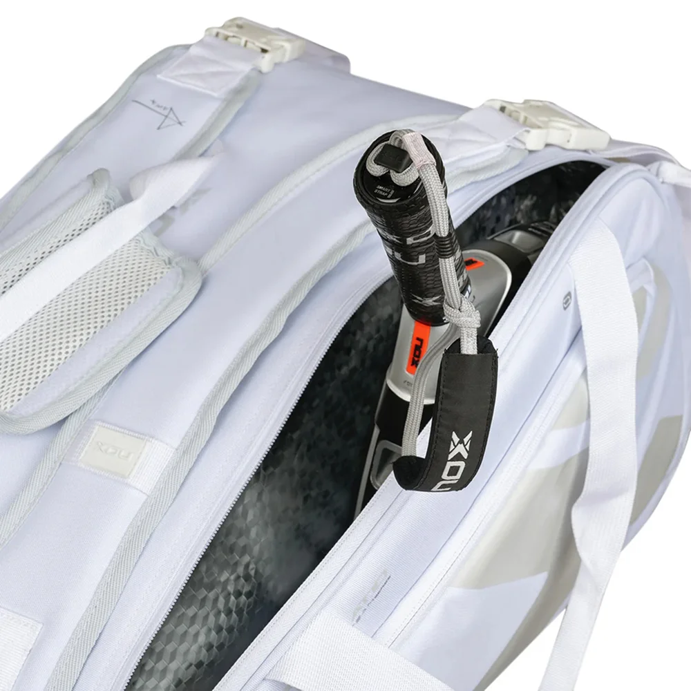Nox paletero AT10 Team Blanco – elegante bolsa de pádel blanca firmada por Agustín Tapia - imagen 10