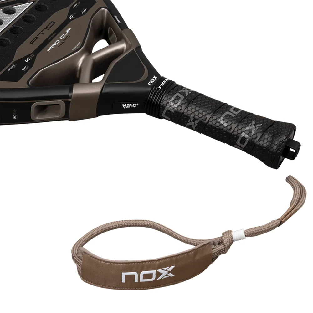 Nox AT10 Pro Cup HARD 2026 — raqueta potente y firme para juego agresivo - imagen 7