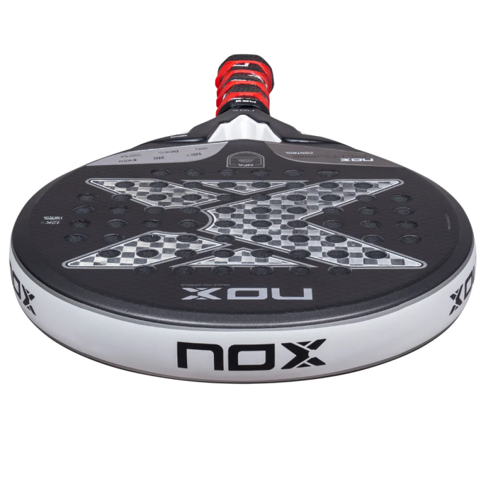 Nox Future Control 12k Alum - Raqueta precisa para el control del juego - imagen 4