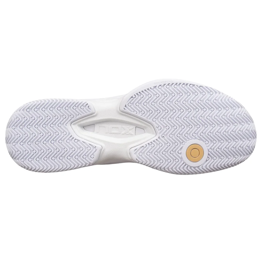 Nox AT10 PRO Negro/Edición Dorada 2024 – Innovadoras zapatillas de pádel para hombre para máxima comodidad y rendimiento - imagen 4