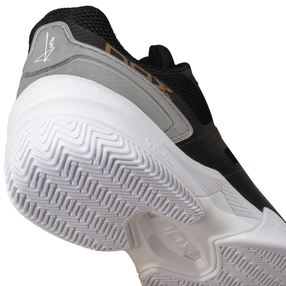 Nox AT10 PRO Negro/Edición Dorada 2024 – Innovadoras zapatillas de pádel para hombre para máxima comodidad y rendimiento - imagen 9
